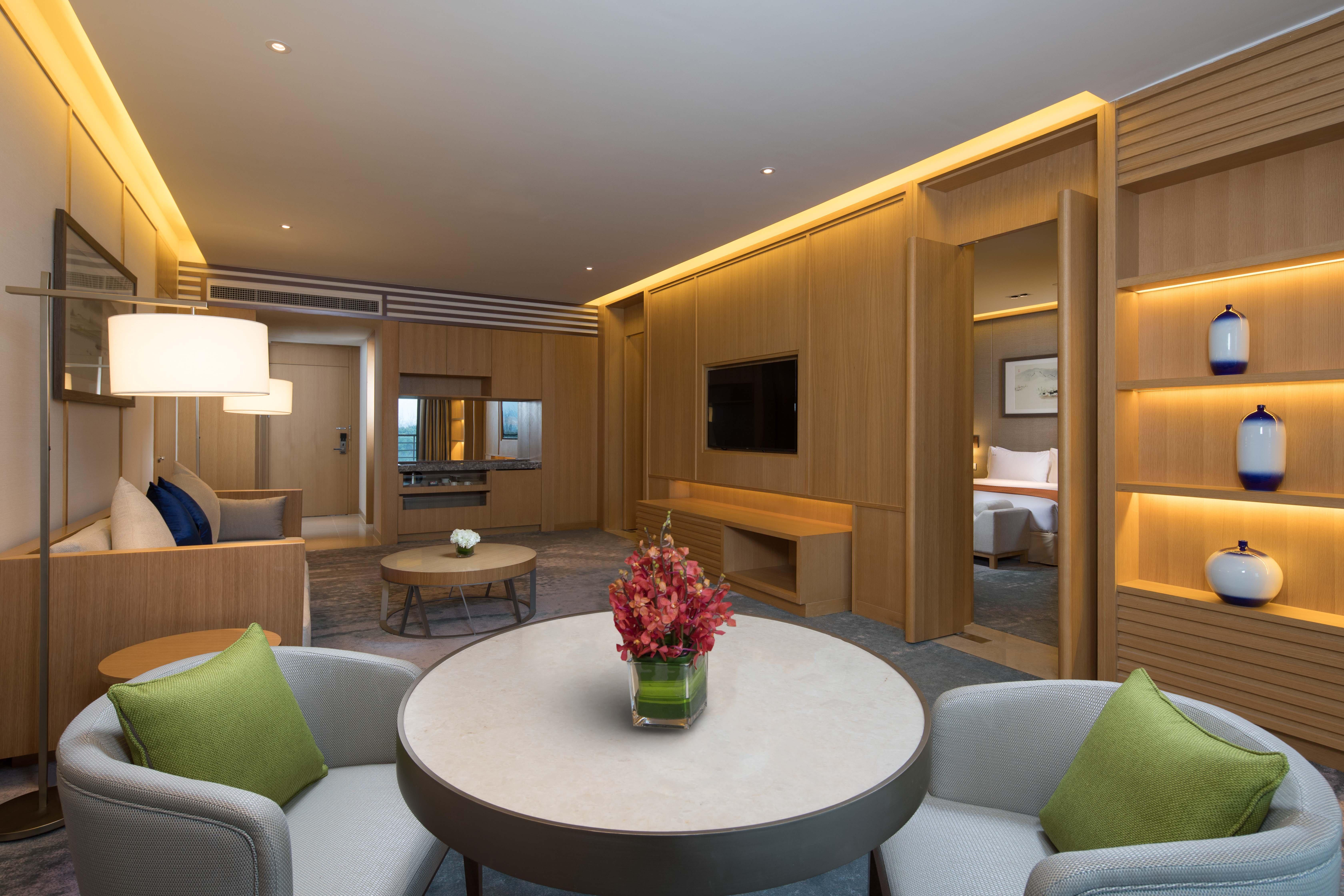 Holiday Inn Kunshan Huaqiao By Ihg Екстер'єр фото